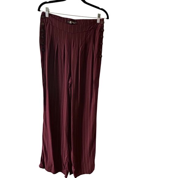 Rewash Wide Leg Pants Burgundy Grey Pinstripe Stretch Waist Women's Sz M - Picture 1 of 14